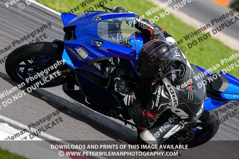 donington no limits trackday;donington park photographs;donington trackday photographs;estoril;event digital images;motorbikes;no limits;no limits trackdays;peter wileman photography;portugal;trackday;trackday digital images;trackday photos